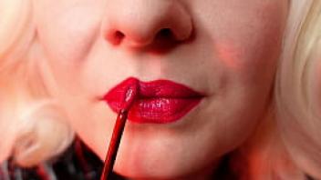 Asmr beautiful close up video lipstick fetish