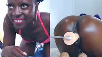 Ebony cam girl squirts