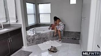 Latina cougar helps him bathe