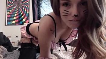 Meow on cam watch part2 on redwebcamsex com