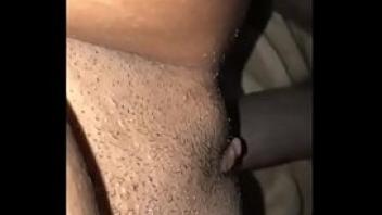 Ebony oakland milf having sex in cam