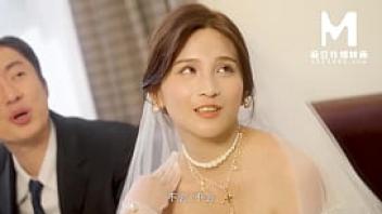 Modelmedia asia the promiscuous bride who had an affair while wearing her wedding dress
