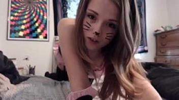 Kinky kitty plays on webcam mycamgirls365 com