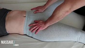 Yoga pants touch her teen pussy