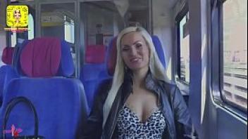 Tindedate public analsex at the train