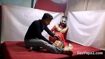 Indian bhabhi in traditional outfits having rough hard risky sex with her devar