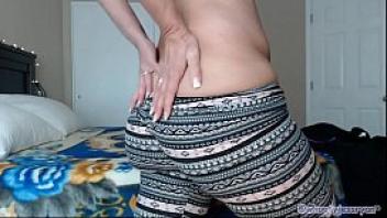 Perfect milf ass models yoga pants jess ryan