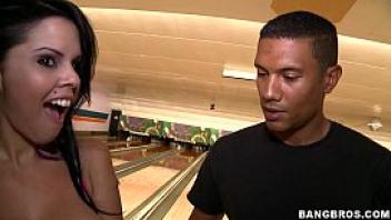 Shutting down the bowling alley with rachel starr