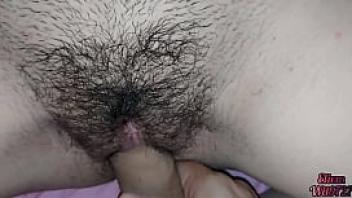 Xxx desi mi hermana me muestra su co ntilde o bajo las sabanas y me pide que la folle