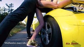 Public sex on car with fitness amateur mia bandini