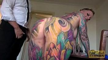 Fully tattooed subslut piggy mouth slammed by rough dom