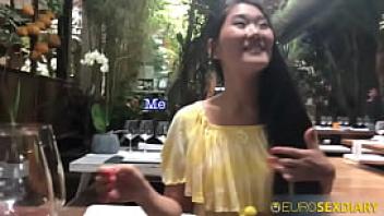 Skinny hot chinese tourist bangs white guy she just met in a hotel lobby
