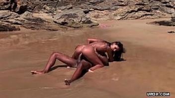 Fucking on the beach with a black dude039s rock hard cock