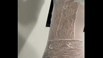 Cdzinha gabi de branco bem sexy lingerie completa