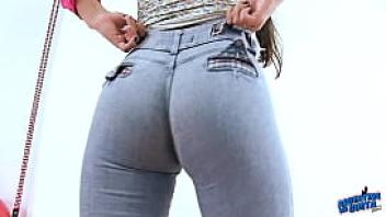 Firm ass teen and puffy pussy in tight jeans