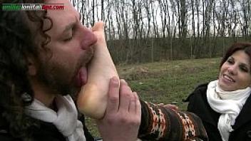 Ui041 in the country with leila foot fetish humiliation