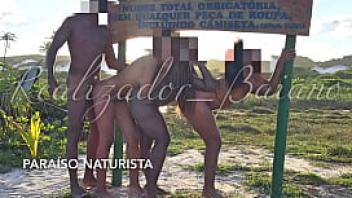 Brazillian bull realizador baiano festinha amadora em praia de nudismo fudendo tr ecirc s mulheres e o comedor na praia em orgia amadora swing amador salvador nudismo massarandupio tambaba