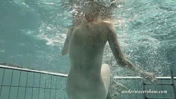 Loris and okunewa swimming lesbians underwater