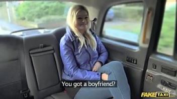 Fake taxi blonde gets backseat discount