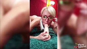 Sexy mom fingering pussy with dildo and fingering to powerful orgasm and deepthroat