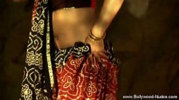 Sweet exotic desi dancer from india