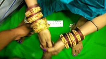 Desi married village girls fucking in indian boy