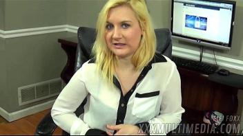 Deepthroating her boss cock and swallowing his load pov